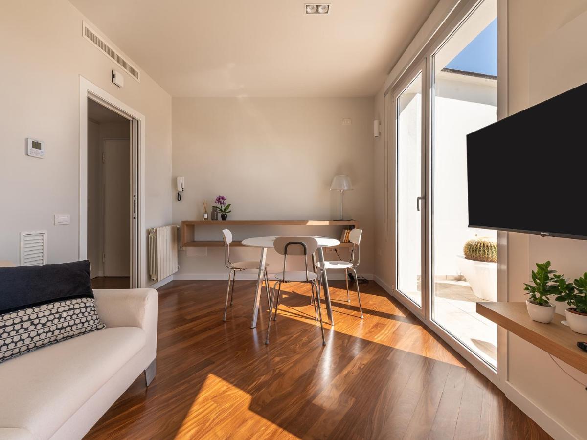 شقة Penthouse Center كالياري المظهر الخارجي الصورة