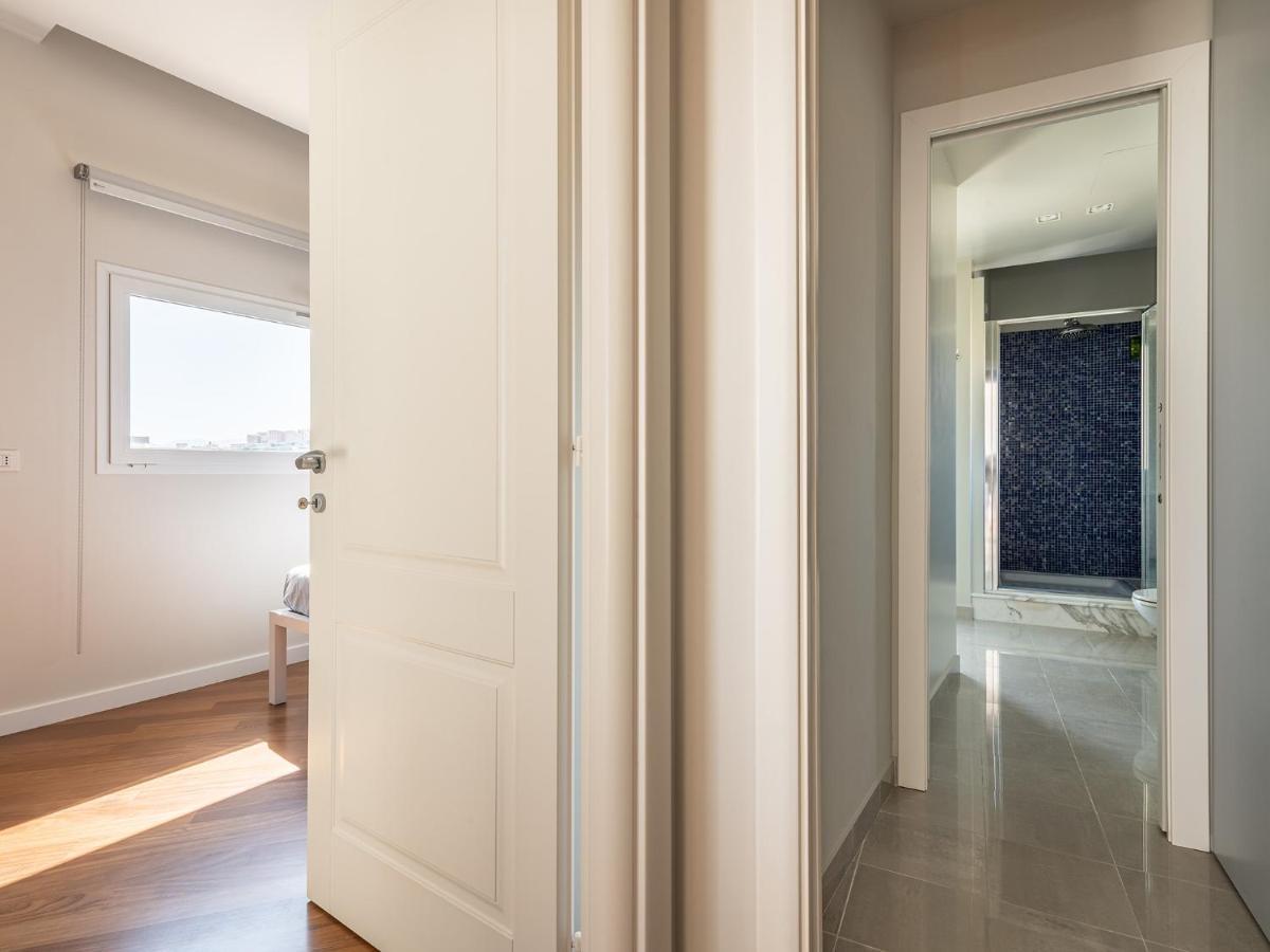 شقة Penthouse Center كالياري المظهر الخارجي الصورة