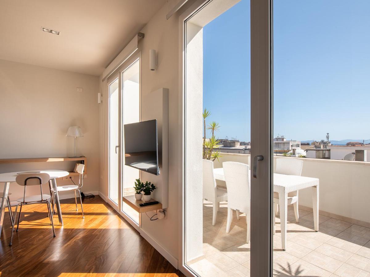 شقة Penthouse Center كالياري المظهر الخارجي الصورة